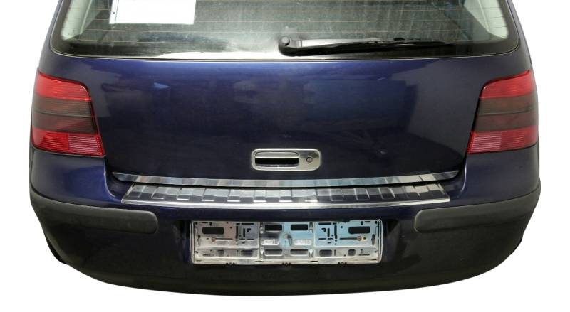 LADEKANTENSCHUTZ Edelstahl MATT Leiste Schutz für VW Golf IV 4 ab 1997-2004 von Recambo e.K.