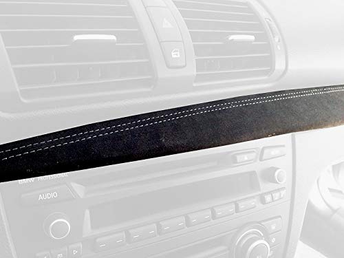 RedlineGoods Dash pad Cover kompatibel mit BMW 1-Series 2004-13. Maßgeschneidert - Nicht universell. Echtes Top Qualitat Italienisches Alcantara. Schwarz mit Silberem Faden RedlineGoods Dash pad Cover kompatibel mit BMW 1-Series 2004-13. Maßgeschneidert - Nicht universell. Echtes Top Qualitat Italienisches Alcantara. Schwarz mit Silberem Faden von RedlineGoods