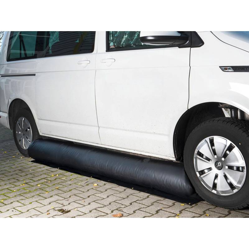 Reimo Aufblasbare Windblende Bodenschürze 250cm Ø30cm Windschutz für Campingbusse von Reimo