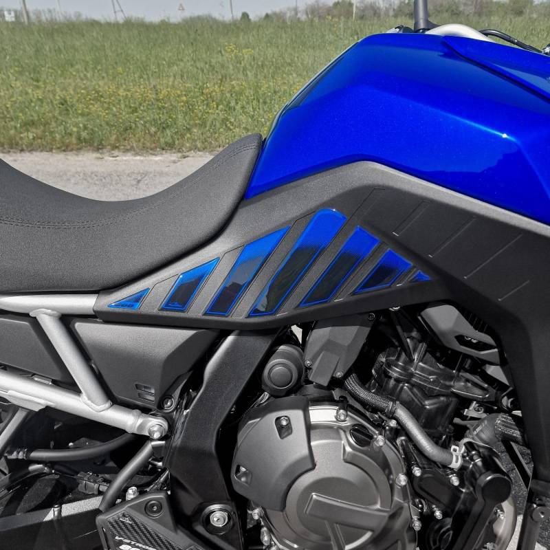 Resin Bike Aufkleber Kompatibel Mit Suzuki V-Strom 800 SE 2023-2024 Blau Motorrad Seitenschutzgitter Tank-Schutzfolie vor Stößen und Kratzern. Aufklebersatz 3D-Harzklebstoff - Stickers Made in Italy von Resin Bike