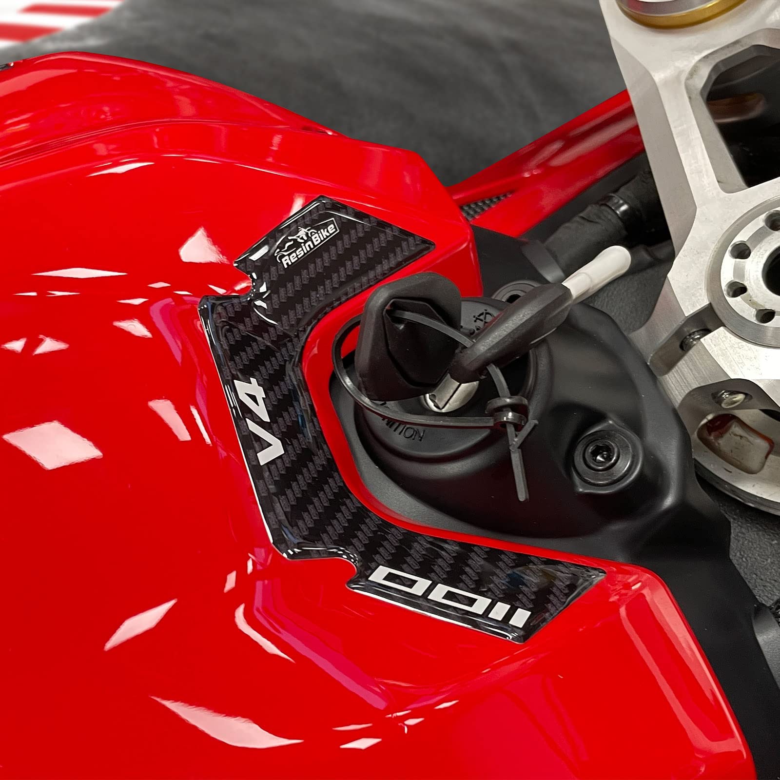 Resin Bike Aufkleber für Motorrad Kompatibel mit Ducati Panigale V4 und V4S 2022. Schlüsselschutz vor Stößen und Kratzern. 3D-Harzklebstoff - Stickers - Made in Italy von Resin Bike