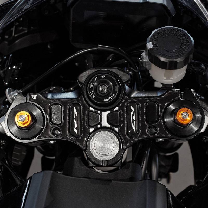 Resin Bike Aufkleber Motorrad Kompatibel Mit Yamaha YZF R7 2021-2024 Black. Führungsplatte vor Stößen und Kratzern. Aufklebersatz 3D-Harzklebstoff - Stickers Made in Italy von Resin Bike