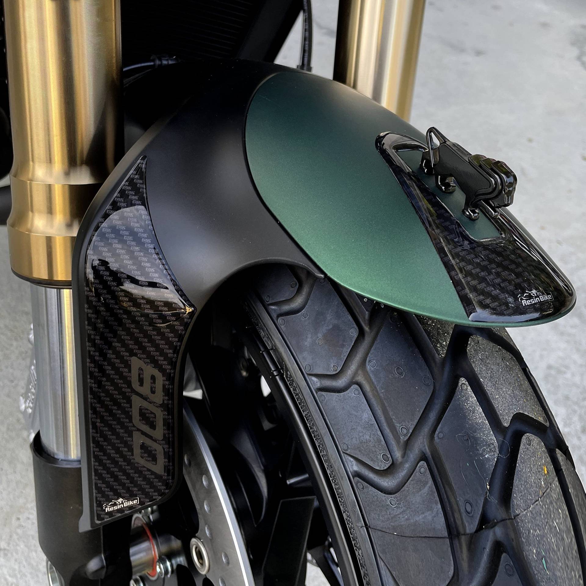 Resin Bike Aufkleber für Motorrad Kompatibel mit Benelli Leoncino 800 2022. Kotflügelschutz vor Stößen und Kratzern. 3D-Harzklebstoff. Motorrad-Gadget - Stickers - Made in Italy von Resin Bike