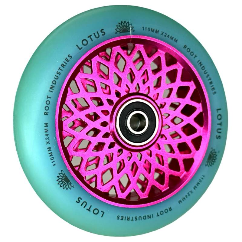 Root Industries Lotus Stunt-Scooter Rolle 110mm + Fantic26 Sticker (Pink/Pu Isotope) von Root Industries