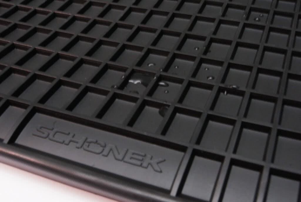 SCHOENEK Fußmatte AUDI 452429 SCHOENEK Fußmatte AUDI 452429 von SCHOENEK
