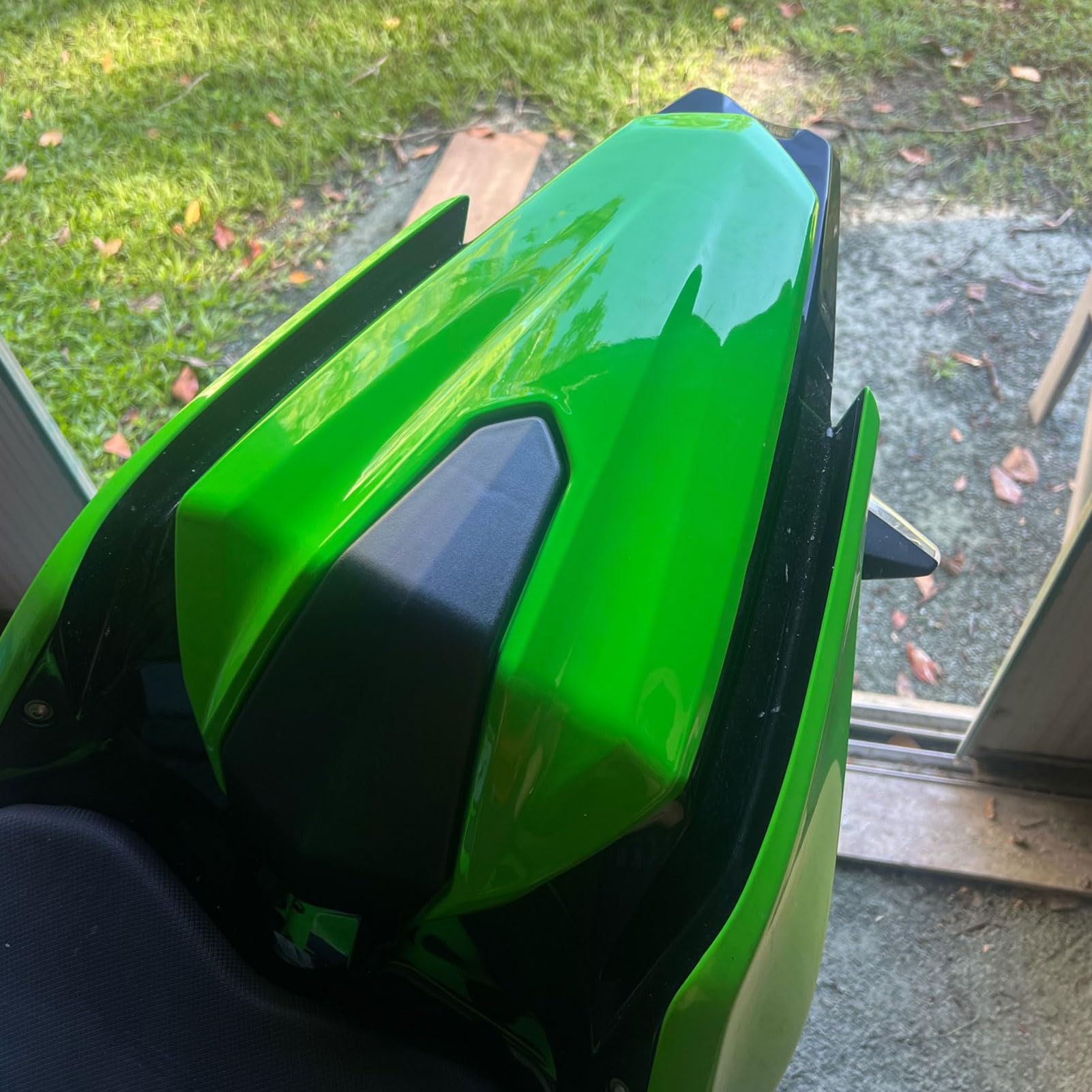 SHINKXMT Motorrad-Rückenlehnenabdeckung für Soziussitz, hintere Rennsitzverkleidung passend für Ninja 400 Z400 Ninja400 Z 400 2017-2025 Zubehör (Hellgrün) von SHINKXMT