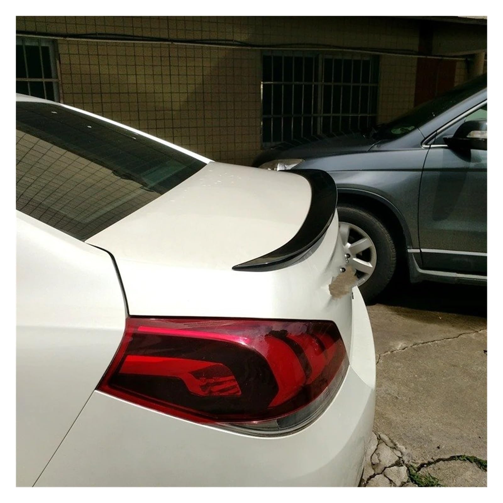 Spoiler Wing Für Peugeot 508 Spoiler 2011 2012 2013 2014 2015 2016 ABS Kunststoff Hinten Trunk Lip Spoiler Auto Hinten Flügel Dekoration Heckspoiler(Schwarz) von SIMBAE