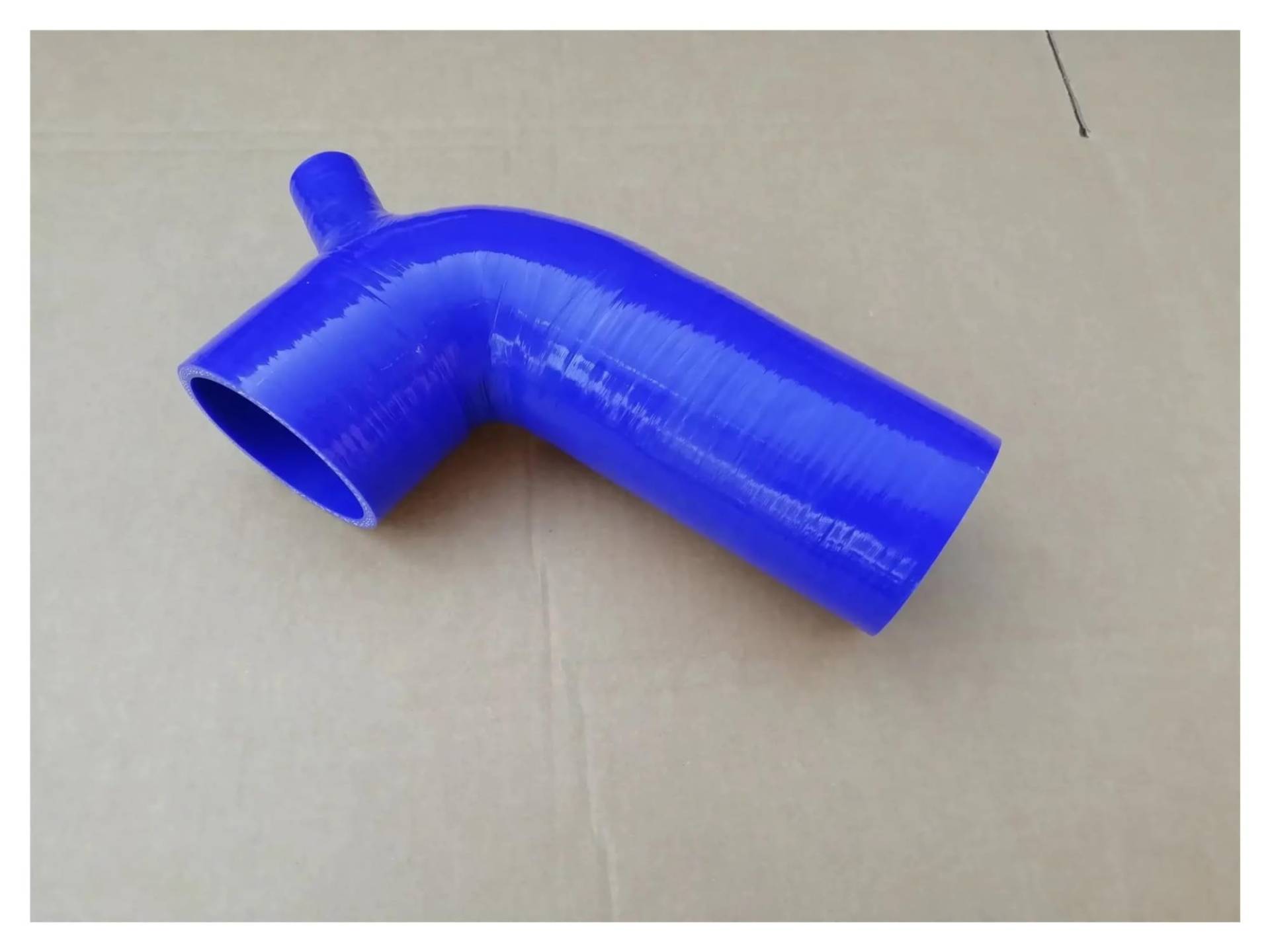 Auto Ansaugrohr Für Jeep Für Wrangler JK 2,8 CRD Diesel 2007-2017 Silikon Luftfilter Ansaugschlauch 4721136AG 4721136AH Lufteinlass Schlauch Auto Ansaugrohr Für Jeep Für Wrangler JK 2,8 CRD Diesel 2007-2017 Silikon Luftfilter Ansaugschlauch 4721136AG 4721136AH Lufteinlass Schlauch von SPUFKGE