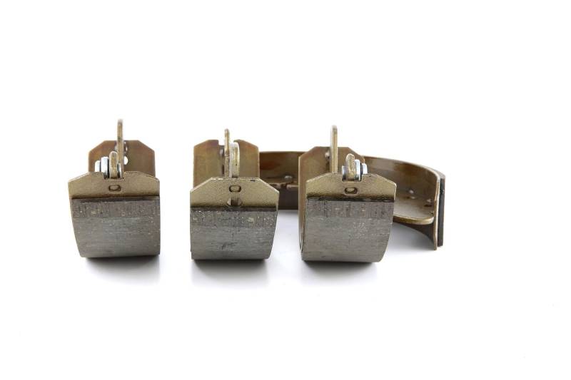 STARK SKBS-0450063 Bremsbackensatz Trommelbremsbacken, Bremsbacken & Bremsbackensatz, Bremsbacken von STARK