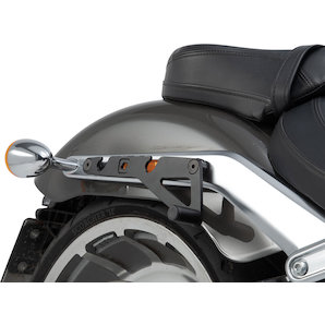 Legend Gear Seitenträger für Harley-Davidson Softail, schwarz SW-Motech Legend Gear Seitenträger für Harley-Davidson Softail, schwarz SW-Motech von SW-Motech