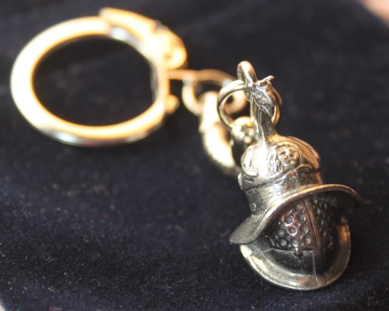 SWORLDesigns Römischer Gladiator Helm Schlüsselanhänger mit Geschenkbeutel von SWORLDesigns