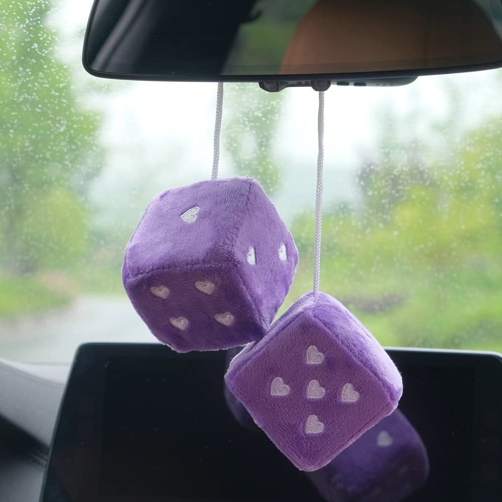 2 Paar Auto Hängend Ornament, Schaukel Fuzzy Plüsch Würfel mit Punkten Auto Rückspiegel Hanging Zubehör Auto Dekoration Charm Anhänger Auto Ornamente Innenspiegel Anhänger - Lila 7.5cm 2 Paar Auto Hängend Ornament, Schaukel Fuzzy Plüsch Würfel mit Punkten Auto Rückspiegel Hanging Zubehör Auto Dekoration Charm Anhänger Auto Ornamente Innenspiegel Anhänger - Lila 7.5cm von SYSUII