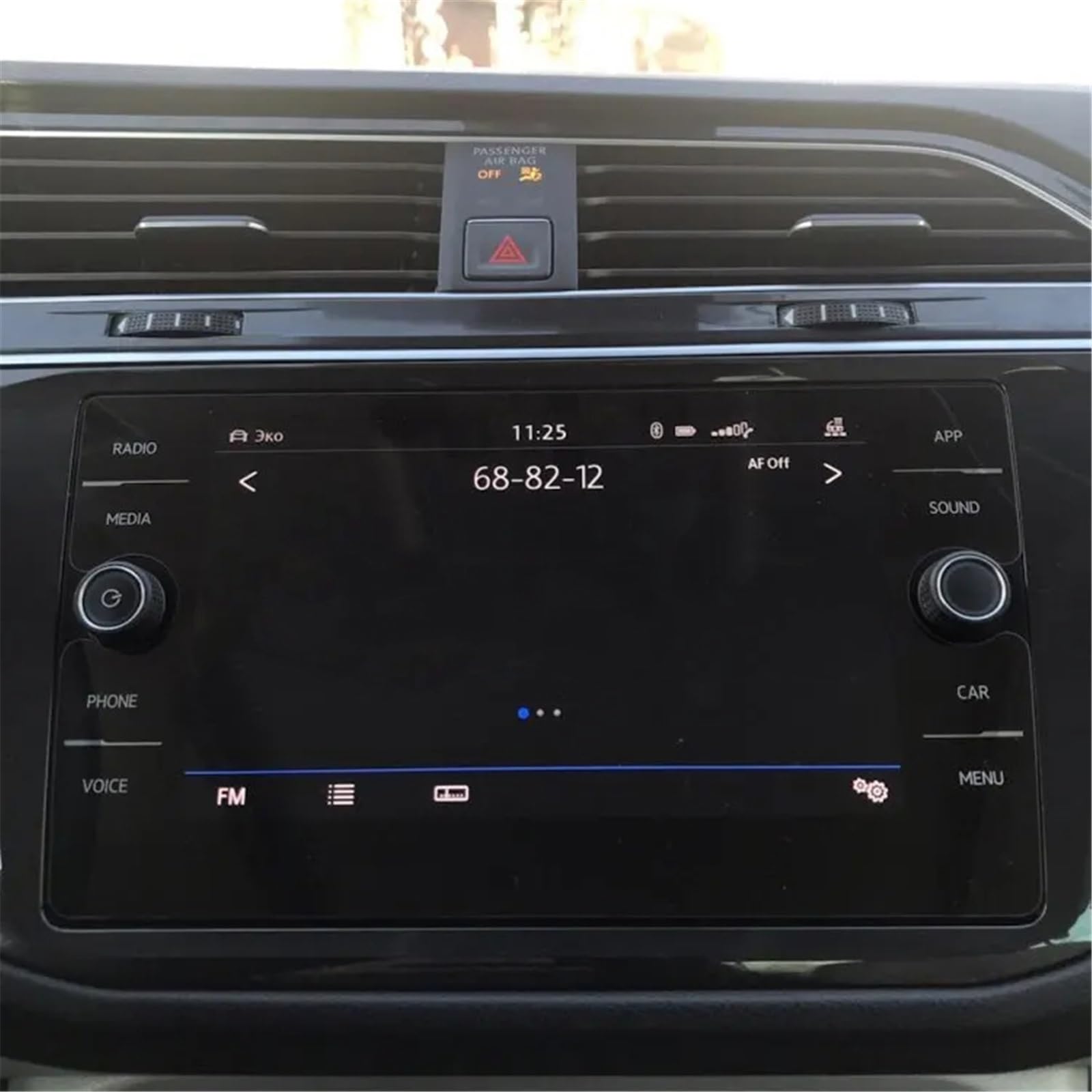 SZTMYVUW Kompatibel Mit VW Für Tiguan 2021 2022 2023 8-Zoll-Auto-Infotainment-Radio GPS-Navigation Displayschutzfolie Armaturenbrett Aus Gehärtetem Glas Autoinnenraum SZTMYVUW Kompatibel Mit VW Für Tiguan 2021 2022 2023 8-Zoll-Auto-Infotainment-Radio GPS-Navigation Displayschutzfolie Armaturenbrett Aus Gehärtetem Glas Autoinnenraum von SZTMYVUW