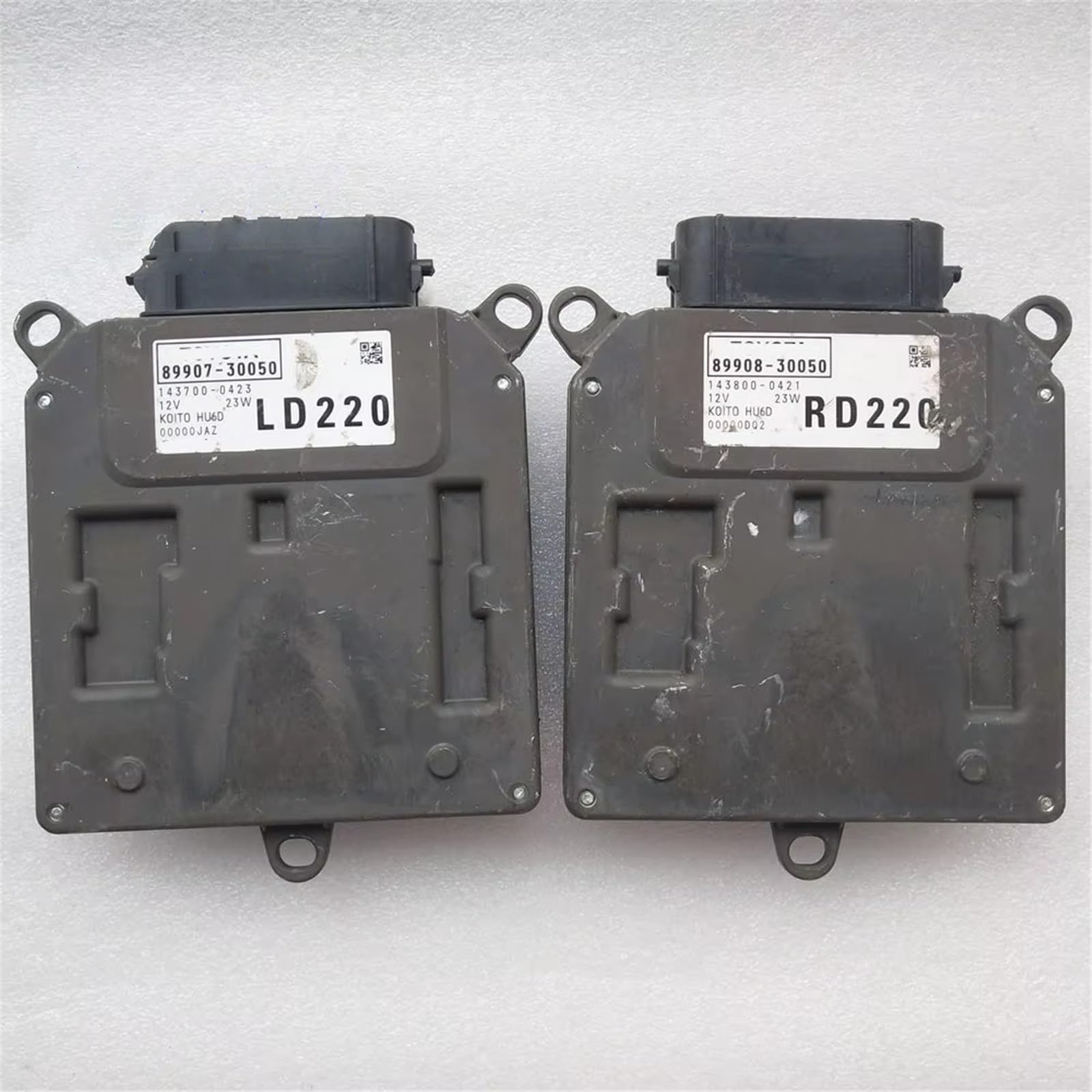 SZTMYVUW LD220 RD220 Scheinwerfer-Treibermodul Scheinwerfer-Steuermodul Autozubehör 89908-30050 89907-30050 8990730050 89908 30050 Scheinwerfer Treibermodul(Left and Right) von SZTMYVUW
