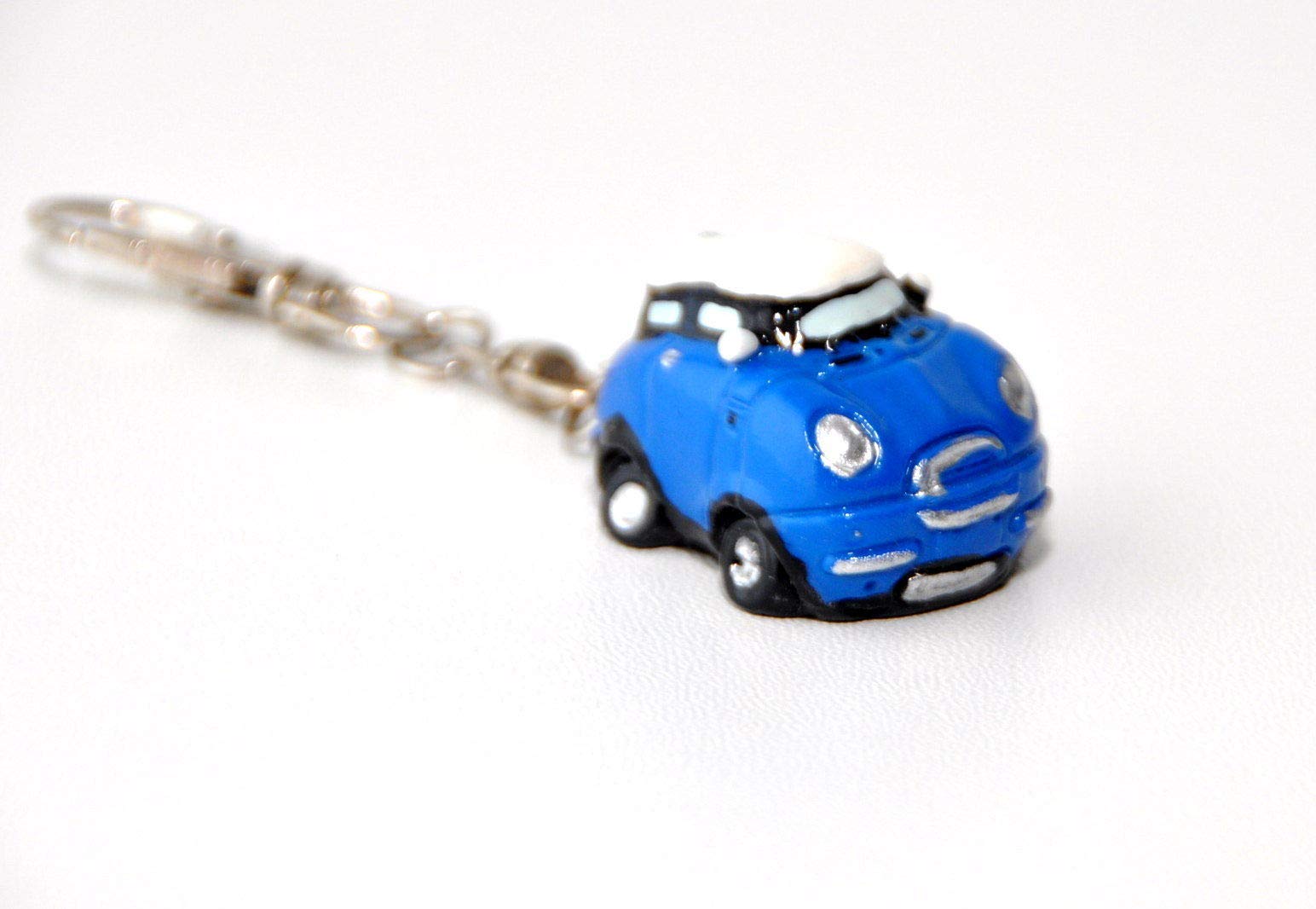 Schnäppchenladen24 Schlüsselanhänger Italienisches Mini Auto blau handbemalt für Italien Liebhaber Anhänger Schnäppchenladen24 Schlüsselanhänger Italienisches Mini Auto blau handbemalt für Italien Liebhaber Anhänger von Homry
