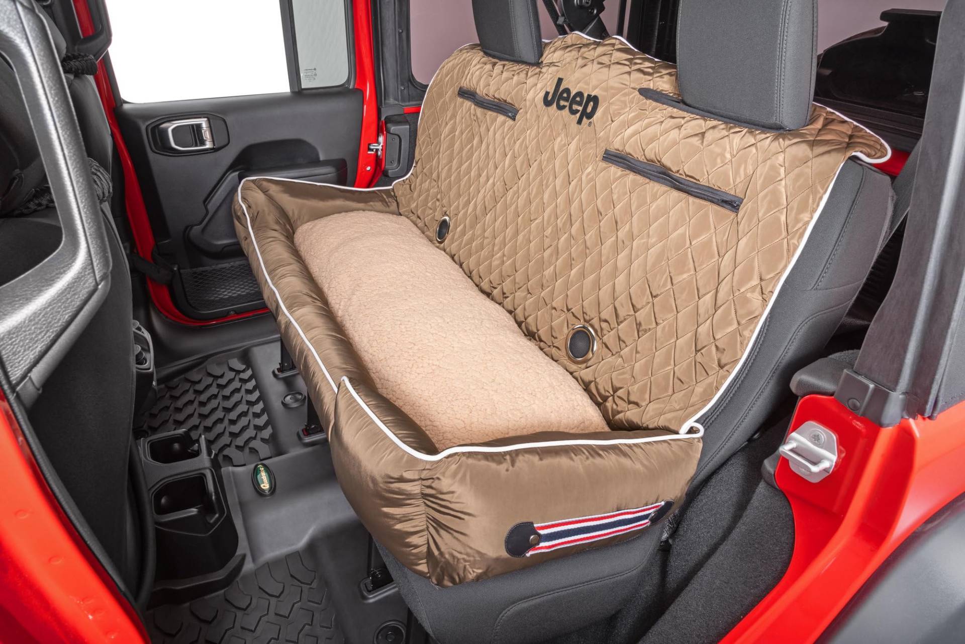 Seat Armour PetBed2go Haustierbett und Autositzbezug, Motiv Jeep Buchstaben, 52 x 20 x 7, 2,7 kg, Hellbraun von Seat Armour
