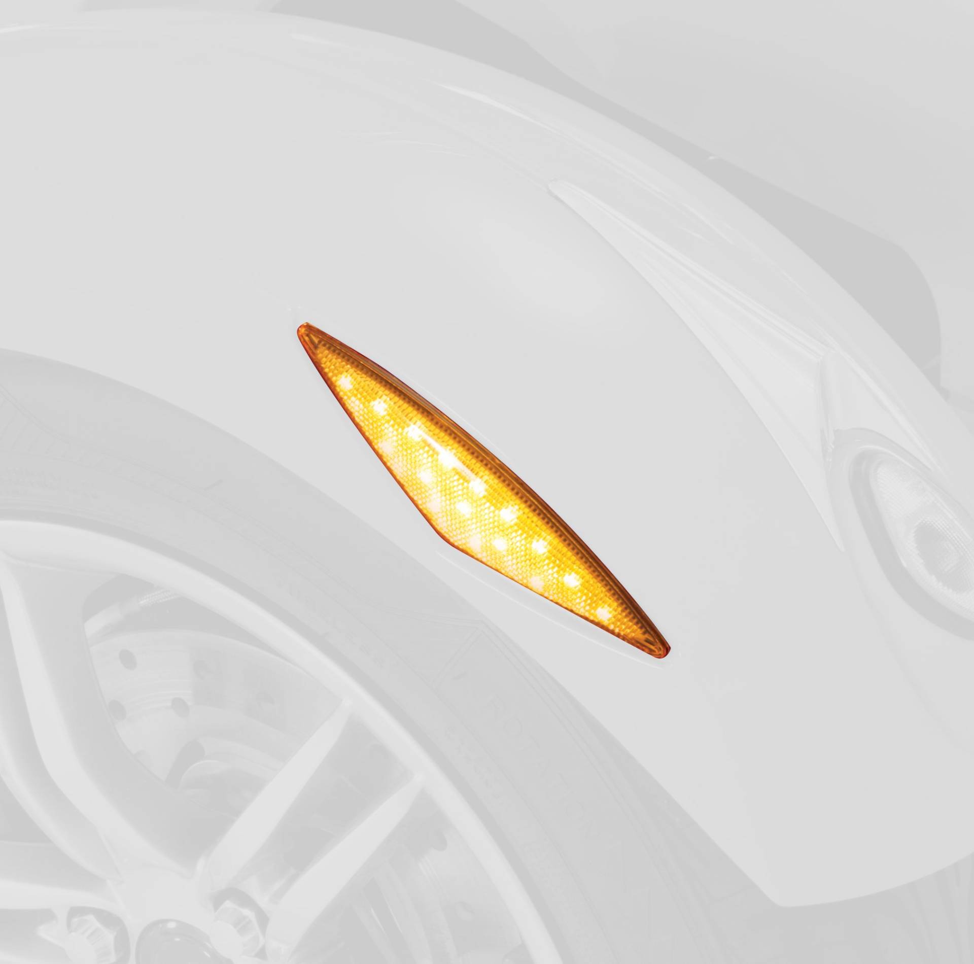 Show Chrome Accessories 41-151A Amber LED Running/Turn Signal Light von Show Chrome Accessories