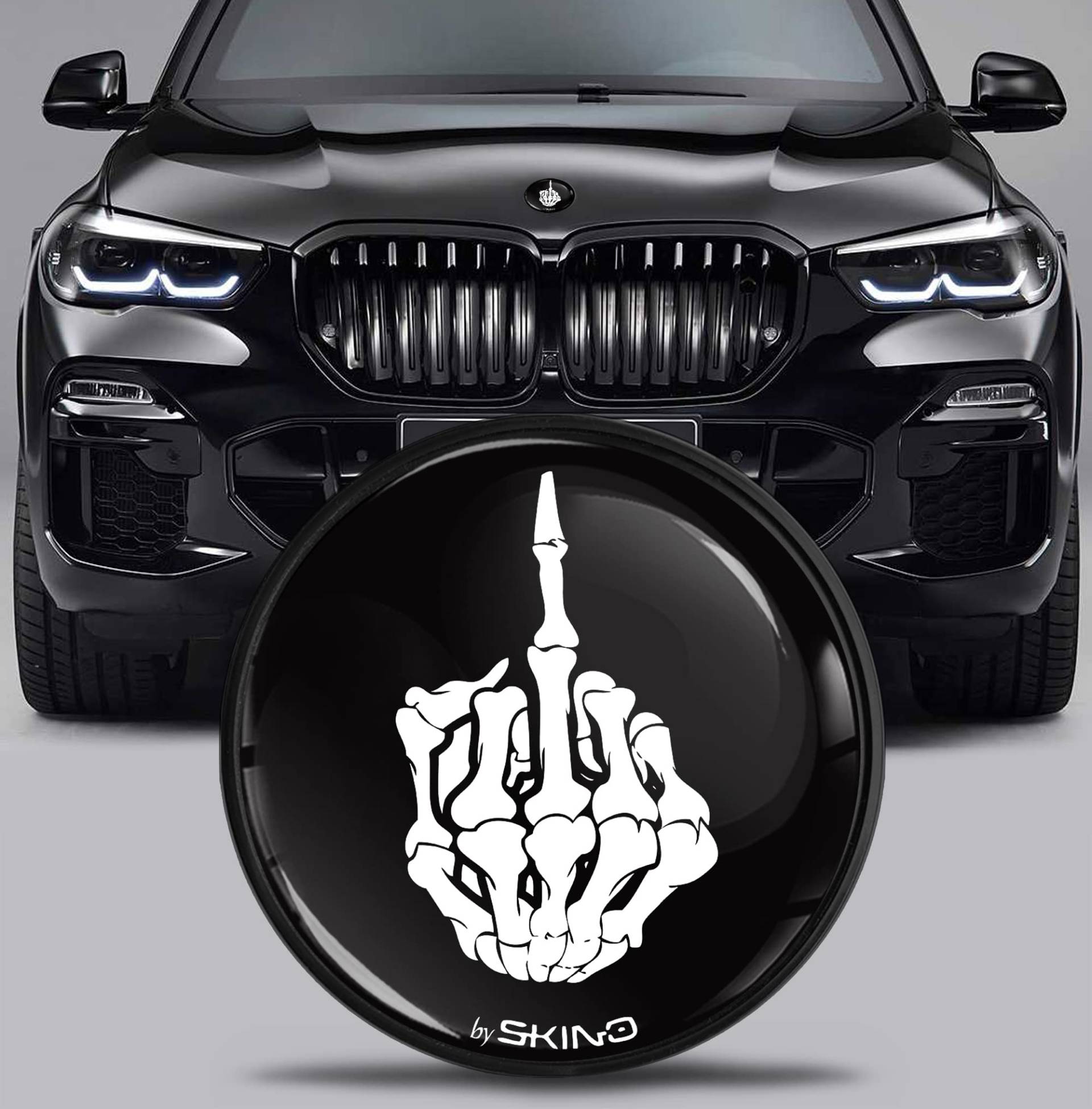 SkinoEu Kompatibel mit BMW Emblem Plakette 51767288752 82mm Durchmesser für Motorhaube/Kofferraum 1er 2er 3er 4er 5er 7er 8er X1 X2 X3 X4 X5 X6 X7 Mittelfinger EX 15 von Skino
