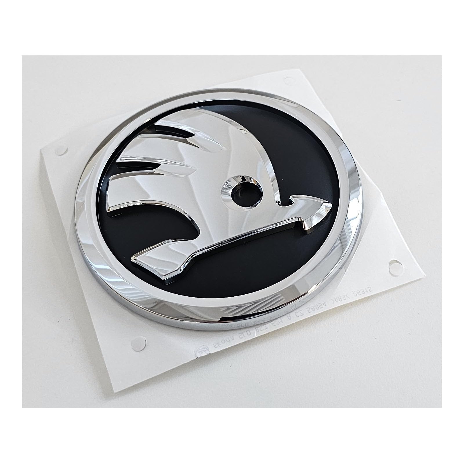 Skoda Original Emblem Heckklappe Logo, Silber, Kunststoff oder Metall, passend für Skoda Yeti (Facelift, 2014 - 27.07.2014) Skoda Original Emblem Heckklappe Logo, Silber, Kunststoff oder Metall, passend für Skoda Yeti (Facelift, 2014 - 27.07.2014) von Skoda