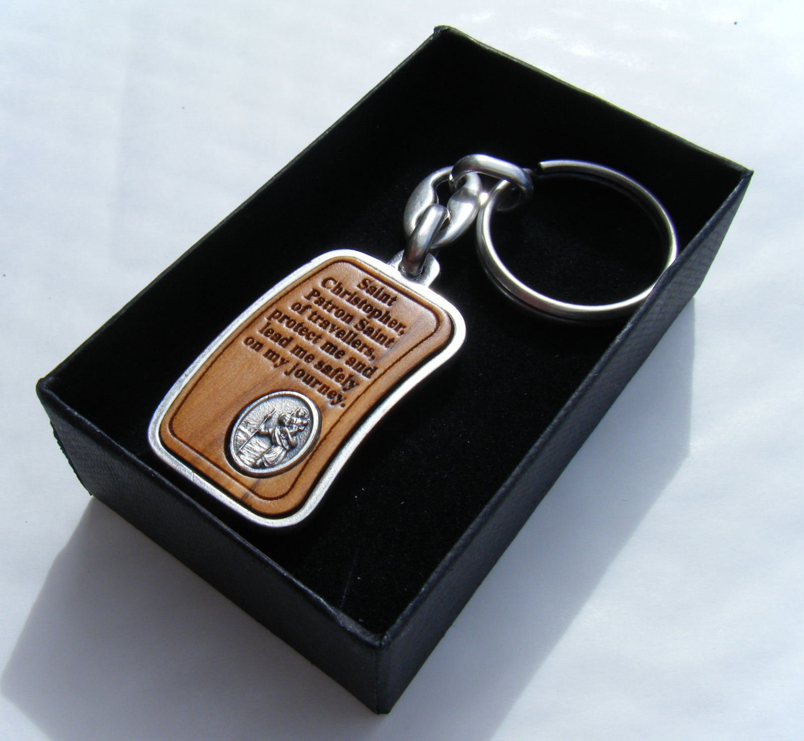 St Christopher Schlüsselanhänger, echtes Olivenholz mit Metall-Rahmen, in Geschenkverpackung St Christopher Schlüsselanhänger, echtes Olivenholz mit Metall-Rahmen, in Geschenkverpackung von Sports
