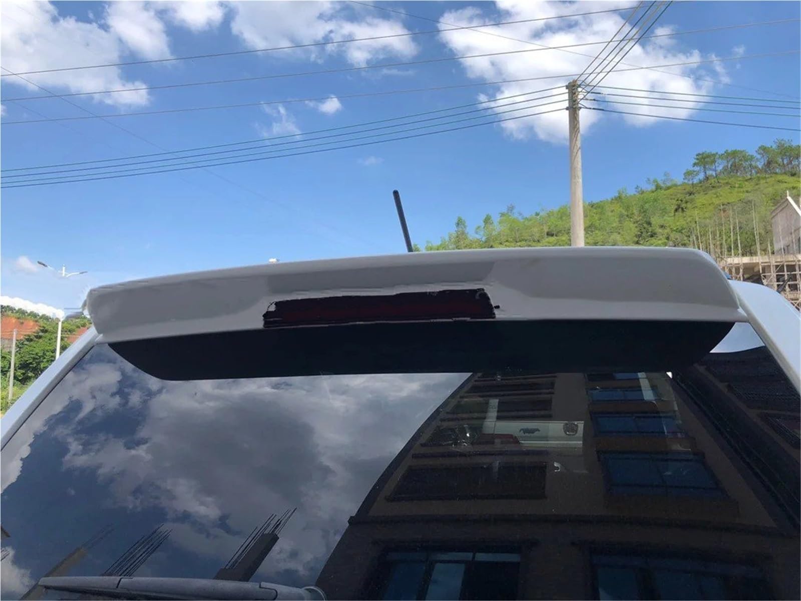 Heckspoiler Lippe Für Suzuki Für Grand Für Vitara 3-Türer Spoiler 2009 2010 2011 2012 2013 ABS-Material Auto Heckdachflügel Grundierung Farbe Heckspoilerlippe(Schwarz) von Sqnbra