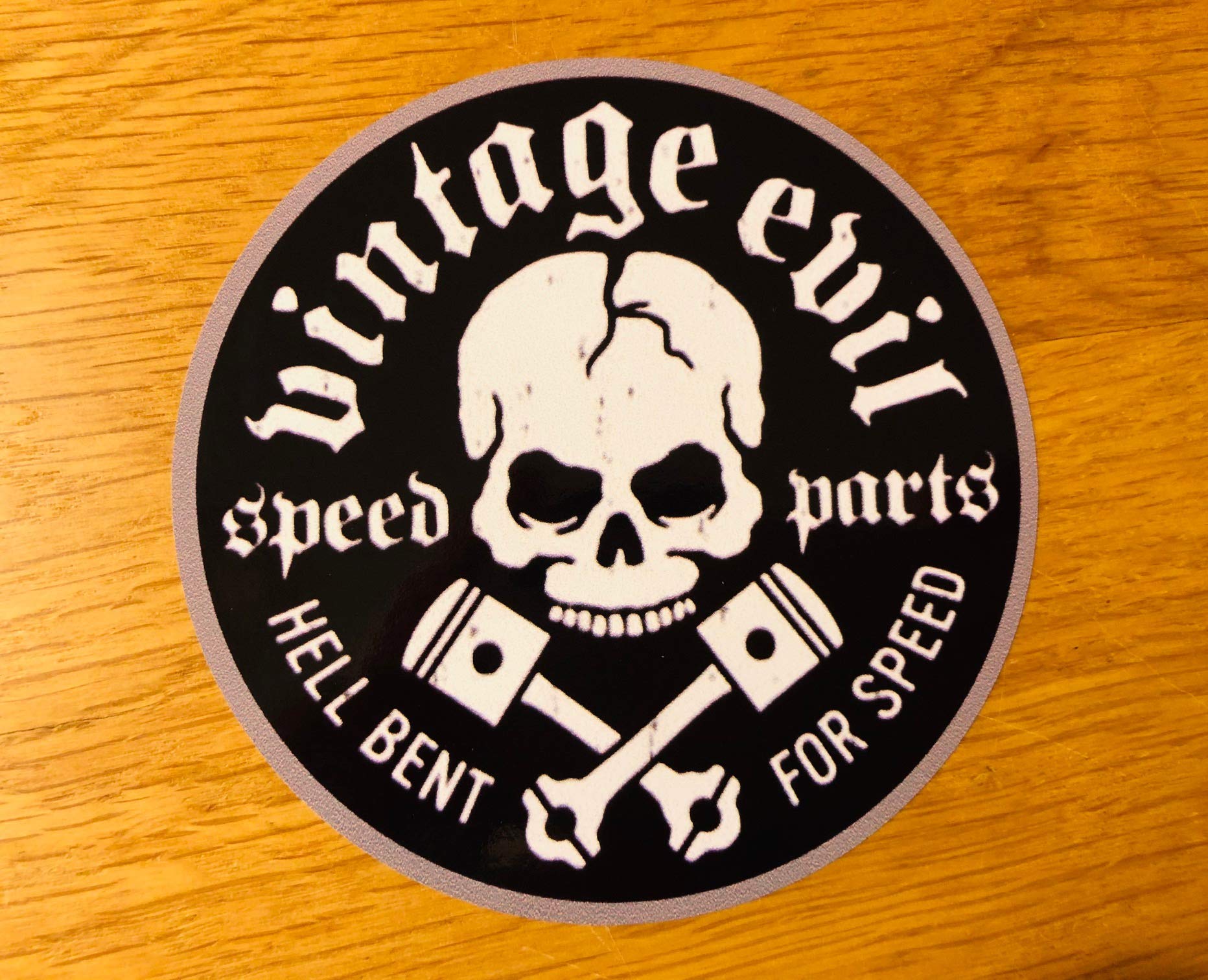 Vintage Evil Aufkleber Sticker Speed Parts Skull Totenkopf Tuning Decal V8 Mi421 Vintage Evil Aufkleber Sticker Speed Parts Skull Totenkopf Tuning Decal V8 Mi421 von Stickerverticker