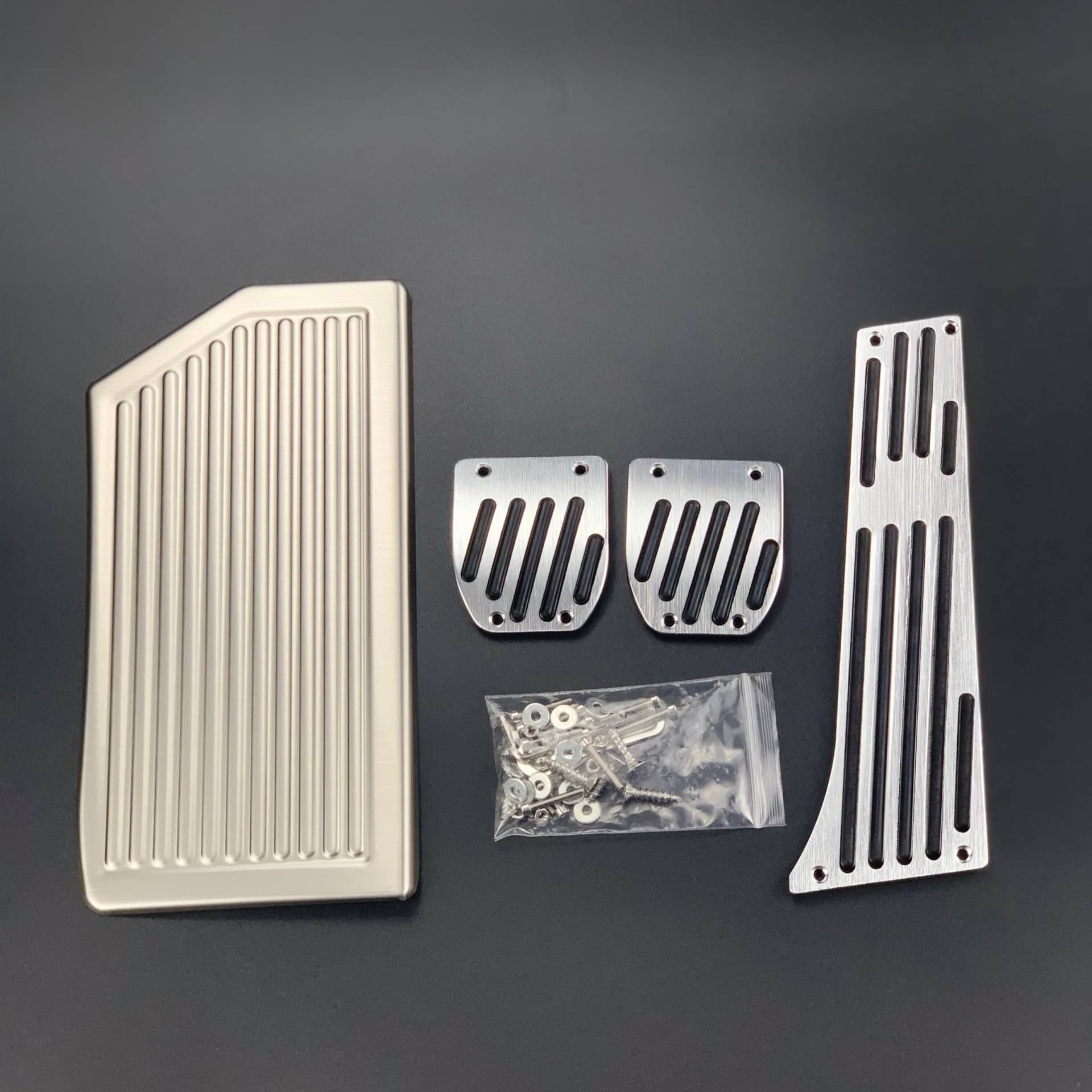 Szwaldaper Aluminium Auto Gaspedal Kraftstoff Bremspedal Fußstütze Pedale Abdeckung Anti-Rutsch-Pad, for Kia, for Sportage 4 QL 2016 2017 2018 2019 2020 Autopedalabdeckungsset(Need Drill MT 4pcs) von Szwaldaper