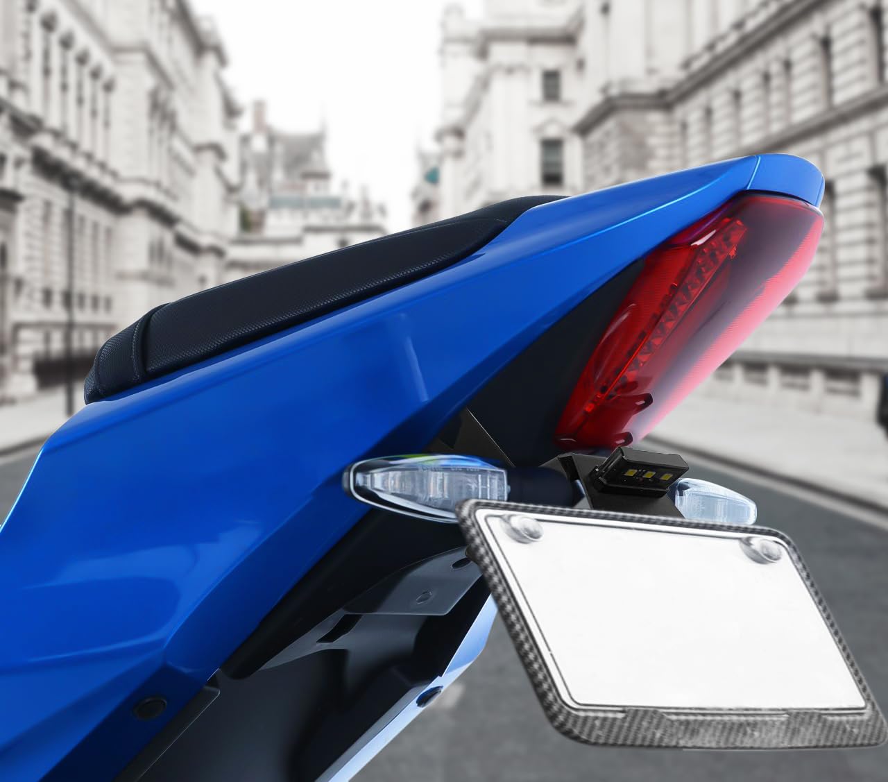 Motorrad-Kennzeichenhalterung GSX-R1000 Heckfender-Eliminator-Set mit LED-Licht, kompatibel mit S-uzuki GSXR GSX-R 1000 GSXR1000 2017 2018 2019 2020 2021 Motorrad-Kennzeichenhalterung GSX-R1000 Heckfender-Eliminator-Set mit LED-Licht, kompatibel mit S-uzuki GSXR GSX-R 1000 GSXR1000 2017 2018 2019 2020 2021 von TAZGANTAX