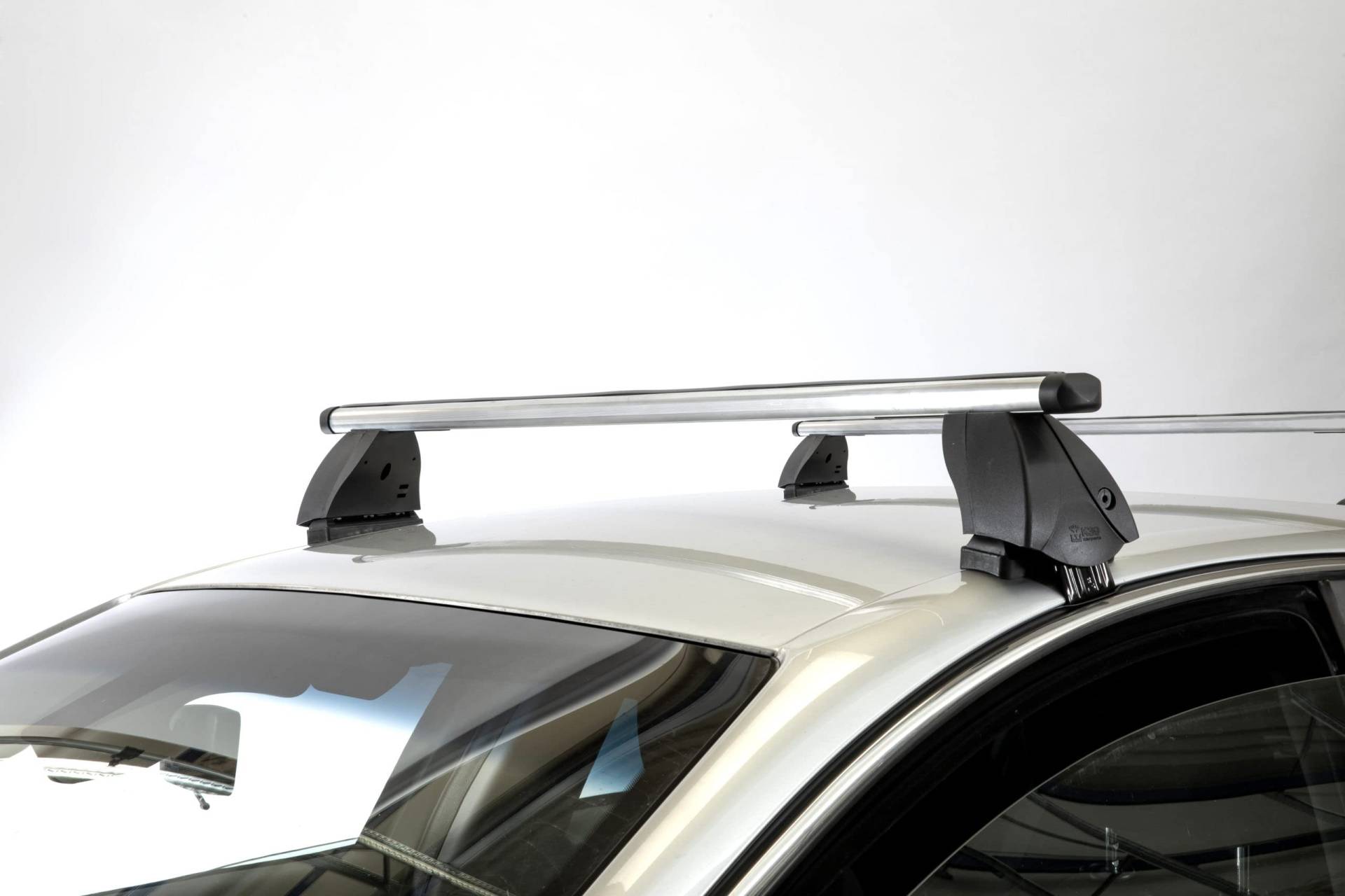 RIC-K1 PRO ALU Dachträger aus Aluminium für Audi A1 SPORTBACK (XA) 5-Türer von 2012 bis 2014 mit Standarddach - TÜV-GS-geprüft von TEMA..