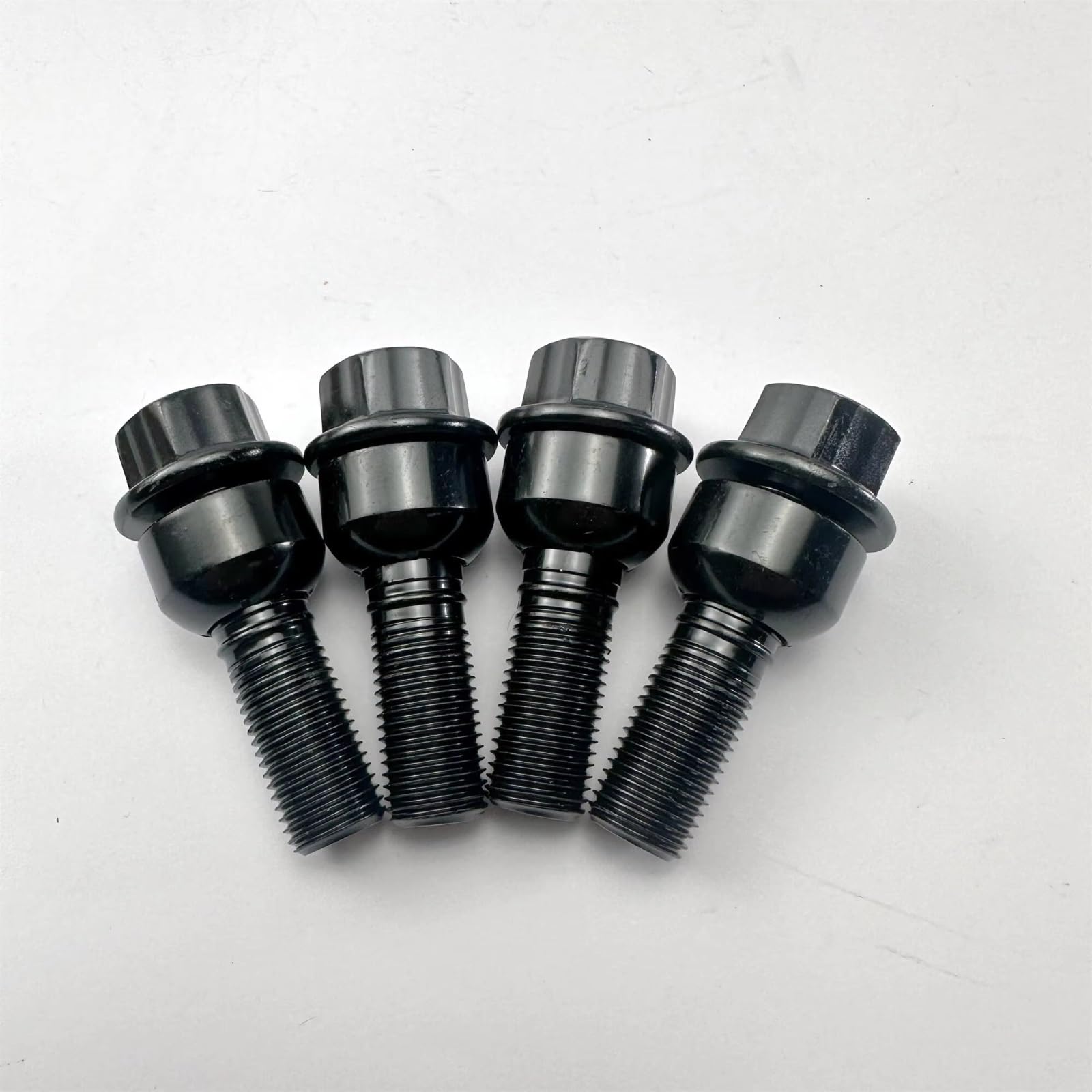 TONMHXA Radmuttern Kompatibel Mit Cayenne Für Blogster Für Panamera M14X1.5X49-B Reifenschraube Schwarz Autoreifenmutter Radbolzen Radmutter OEM:WHT004676A(4PCS WHT004676A) von TONMHXA