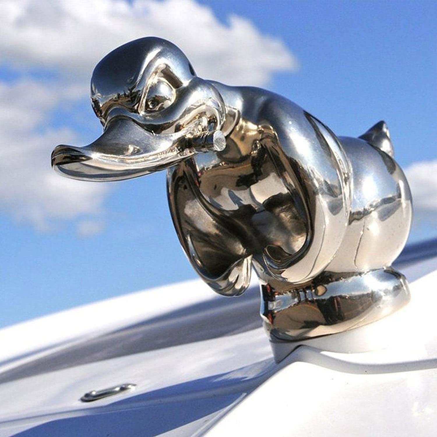 TROONZ Angry Duck Hood Ornament, 3D Funny Duck Hood Ornament Auto Motorhaube Ornament, Selbstklebende Enten Auto Embleme, Enten Statue für Fahrzeuge Home Office Dekoration-Silver TROONZ Angry Duck Hood Ornament, 3D Funny Duck Hood Ornament Auto Motorhaube Ornament, Selbstklebende Enten Auto Embleme, Enten Statue für Fahrzeuge Home Office Dekoration-Silver von TROONZ