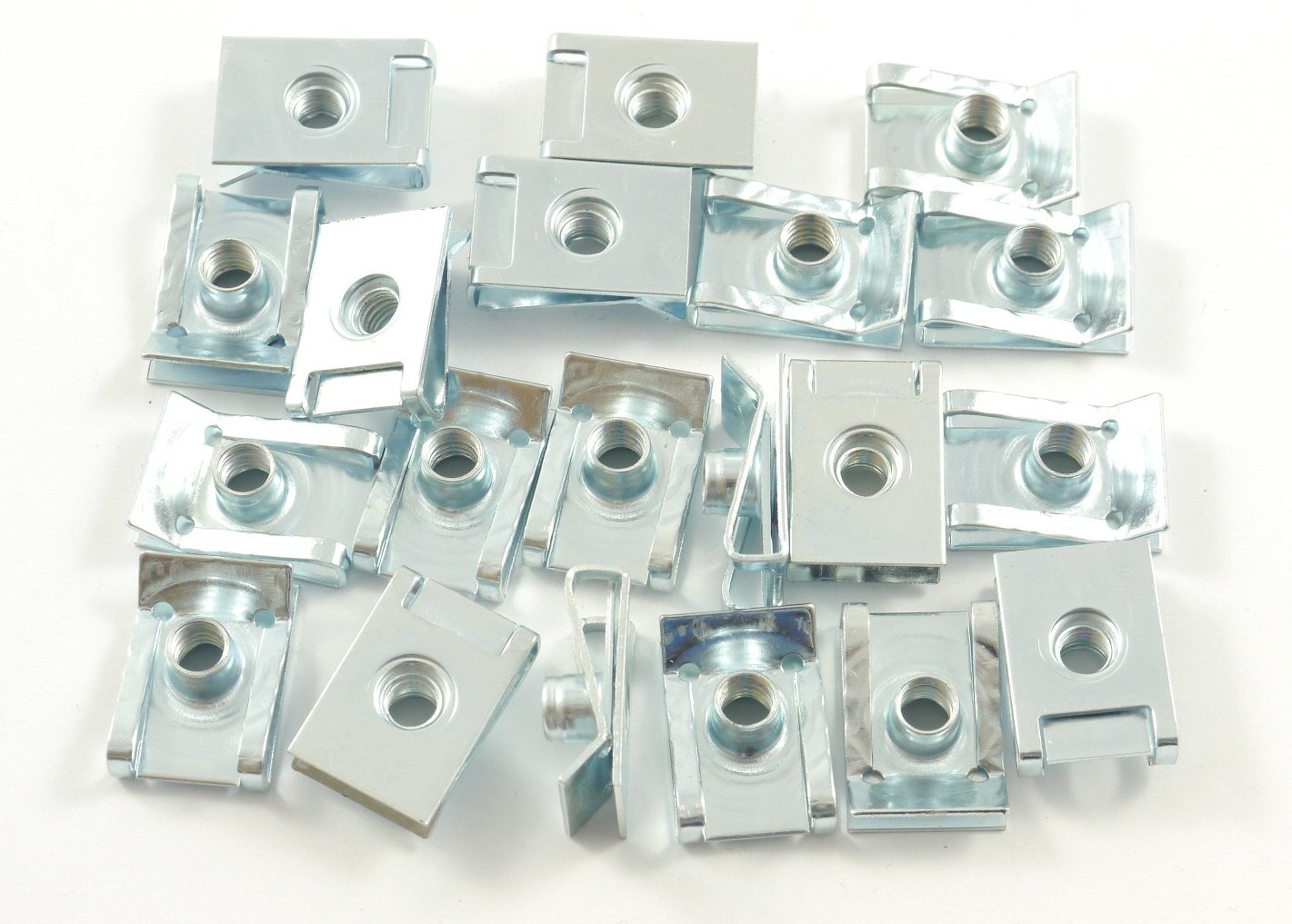 Tech-Parts-Koeln 20 Blechmuttern Verkleidungsclips/Klemmen M6 Schrauben Gewinde Schnappmutter Tech-Parts-Koeln 20 Blechmuttern Verkleidungsclips/Klemmen M6 Schrauben Gewinde Schnappmutter von Tech-Parts-Koeln