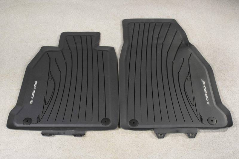 Porsche 911 992 Gummi Fußmatten Satz 2Teile schwarz/Rubber floor mat set von Teilecom