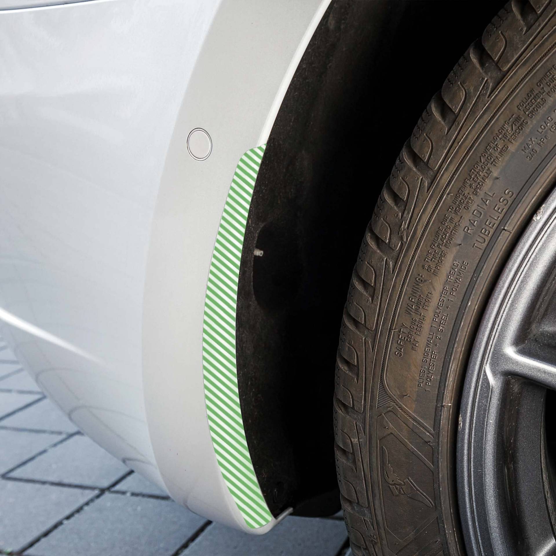 Tesvolution® Steinschlag Schutzfolie Tesla Model 3 2019-2025 - Schweller - Lackschutzfolie selbstklebend und transparent glänzend als Lackschutz oder Stoßstangenschutz Zubehör von Tesvolution