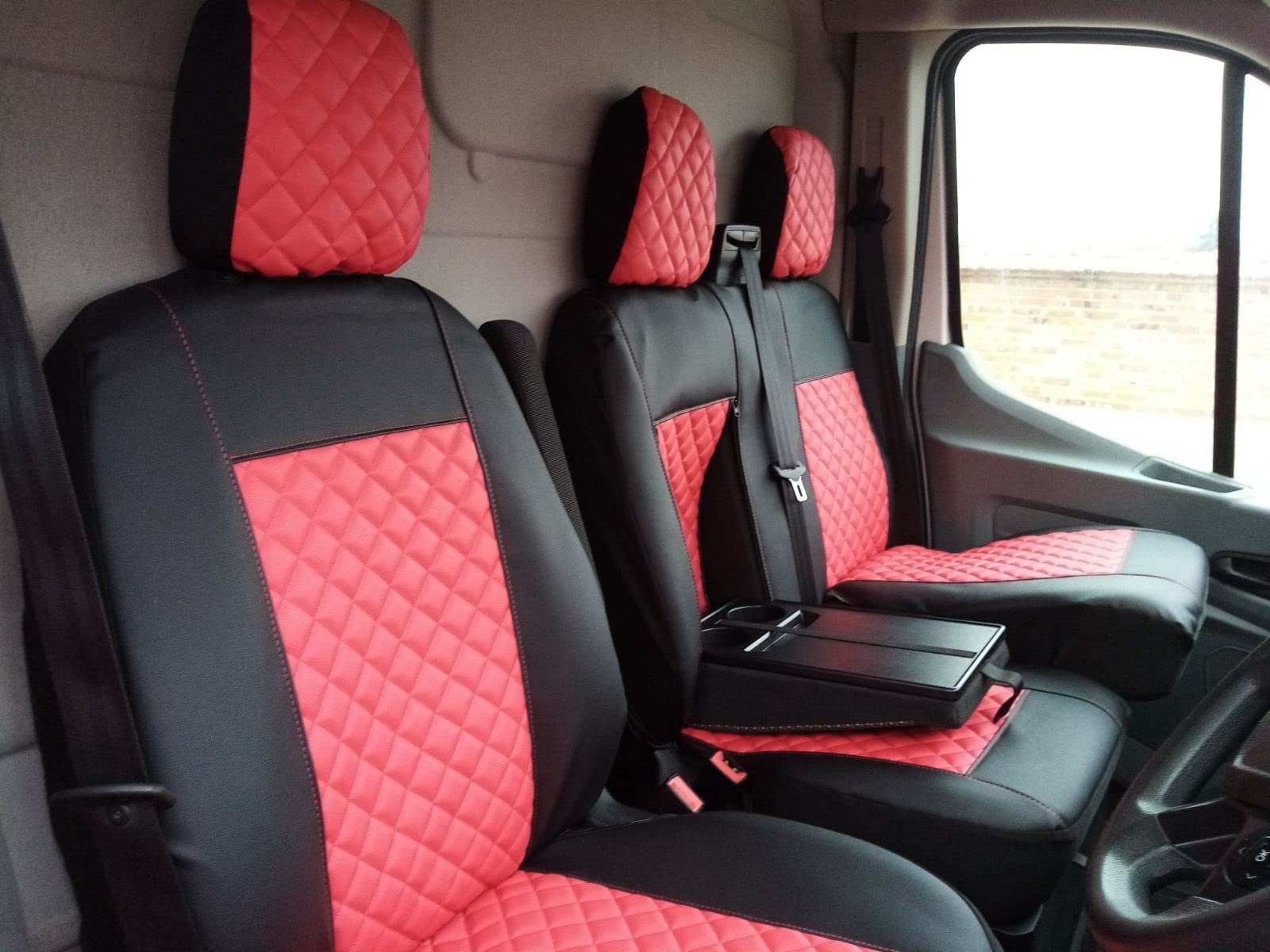 Vordersitzbezüge, 2 + 1, passend für Ford Transit Custom nach 2015, kleine Kabine, rotes Leder, für Rechtshänder von Texmar