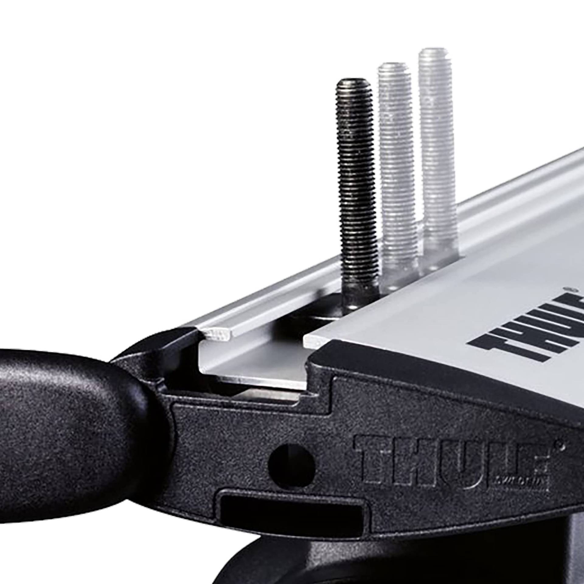 Thule T-Track Adapter 697-4 Zum Befestigen der Dachbox direkt in der T-Nut, 697400 von Thule