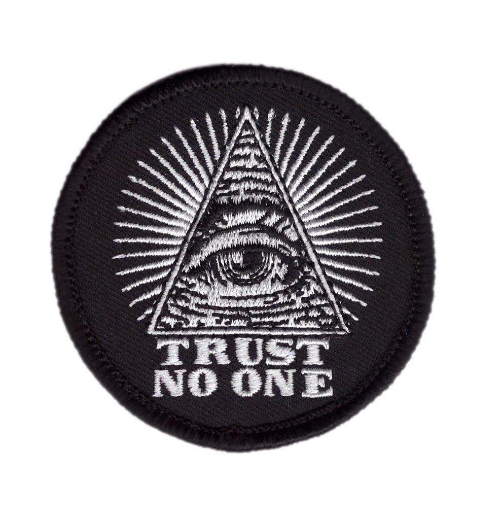 Titan One Europe - Trust No One Eye of Providence Masonic Anarchy Patch Traue Niemandem Auge der Vorsehung Freimaurer Aufnäher Aufbügler Titan One Europe - Trust No One Eye of Providence Masonic Anarchy Patch Traue Niemandem Auge der Vorsehung Freimaurer Aufnäher Aufbügler von Titan One Europe