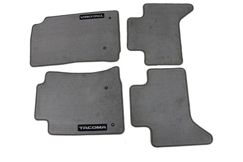 Original Toyota Zubehör PT206-35102-13 Teppich-Fußmatte für ausgewählte Tacoma-Modelle von Toyota
