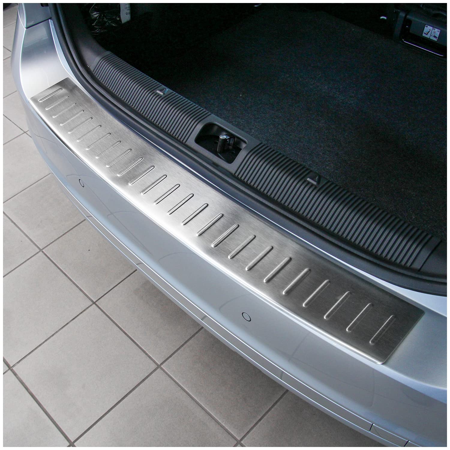 tuning-art BL929 Ladekantenschutz mit Abkantung passend für Skoda Yeti Outdoor Adventure 2013-2017 tuning-art BL929 Ladekantenschutz mit Abkantung passend für Skoda Yeti Outdoor Adventure 2013-2017 von tuning-art