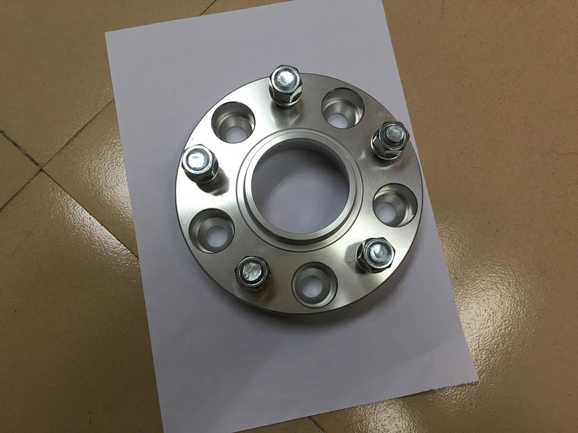 Radschrauben Distanzstücke Rad Schwarz Splitter 4 Stück 30mm Für Jeep Für Wrangler JK 2007-2017 Für J207 Spurverbreiterungen(Silber) von UAGFDFF