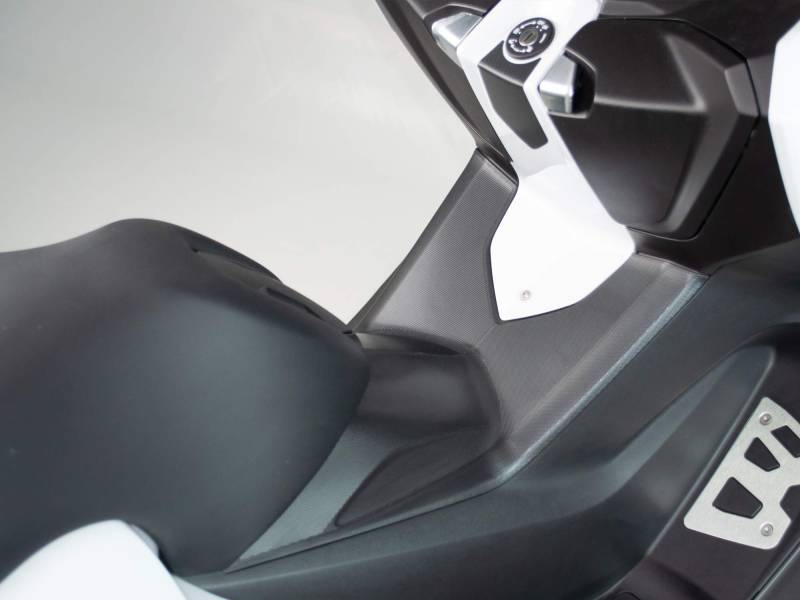 UNIRACING Scratch Saver für BMW C650 Sport 2014-23, Schwarz von UNIRACING