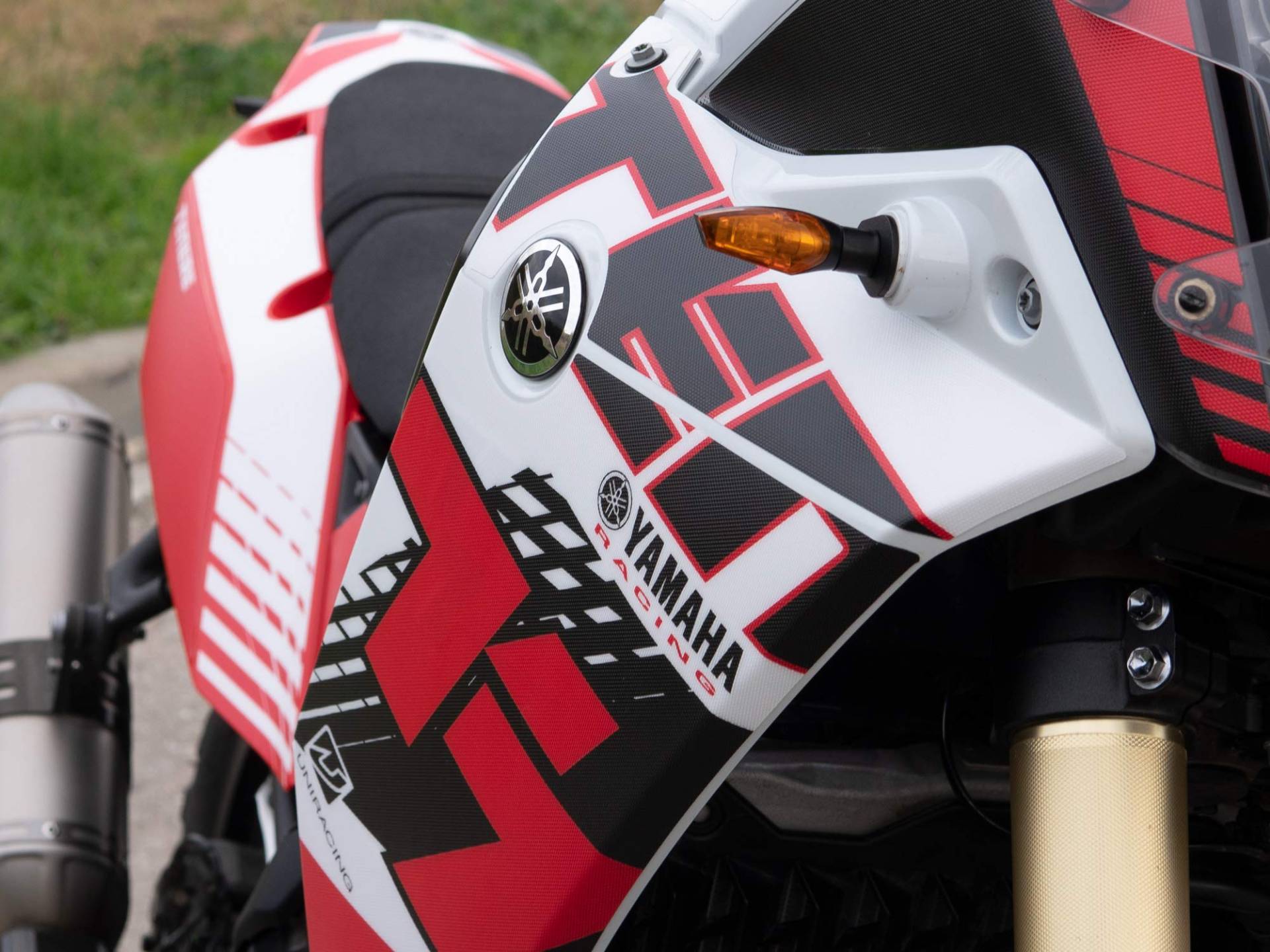 UNIRACING K49368 Dekoration Schutz Aufkleber Kit für Yamaha Tenere 700 2019-23, Adventure Weiß UNIRACING K49368 Dekoration Schutz Aufkleber Kit für Yamaha Tenere 700 2019-23, Adventure Weiß von UNIRACING