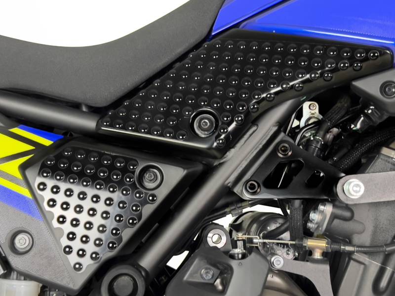 Uniracing Rally Grip für die Yamaha Tenere 700 2019-23. Schwarz von UNIRACING