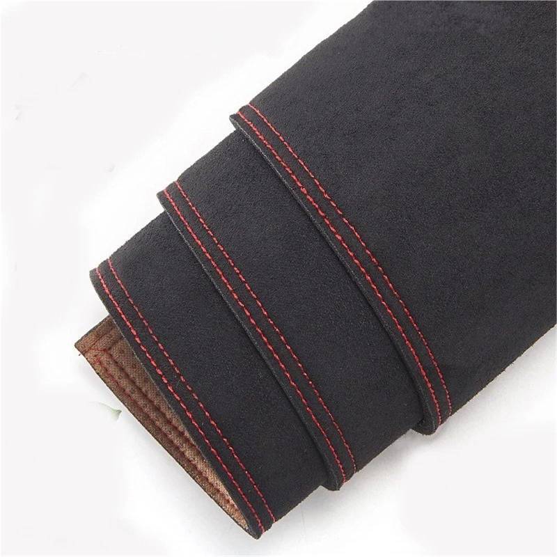 Armaturenbrett Sonnenschutz Teppich Für Jeep Für Grand Für Cherokee WK2 2011-2019 Auto Dashmat Dashboard Leder Abdeckung Wildleder Dash Matte Pad Sonnenschirm Zubehör rutschfeste(Suede- Black - RED) von URAGER