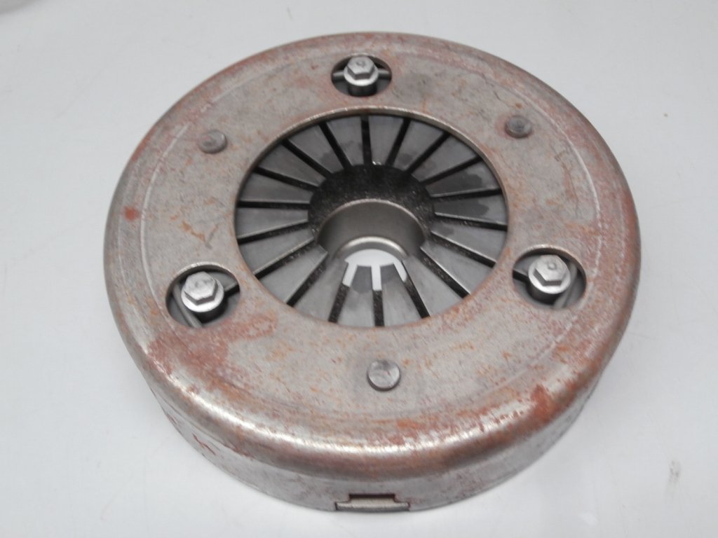Kupplung Piaggio für Ape TM 703 Benzin, 2212475 Kupplung Piaggio für Ape TM 703 Benzin, 2212475 von PIAGGIO