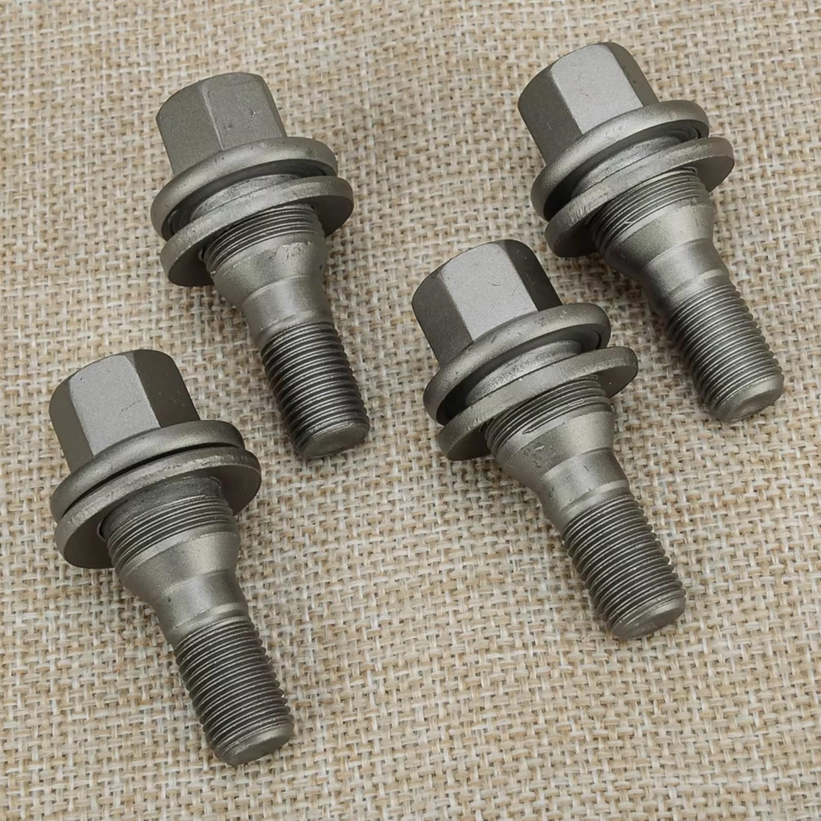 VAAKLM Kompatibel Mit Partner Für Citroen Für C2 C3 C4 4 Stück 17 Mm Sechskant-Radmutternbolzen Radschrauben Muttern Autoreifenschrauben OEM: 540567 9817024580 Schloss Radbolzen VAAKLM Kompatibel Mit Partner Für Citroen Für C2 C3 C4 4 Stück 17 Mm Sechskant-Radmutternbolzen Radschrauben Muttern Autoreifenschrauben OEM: 540567 9817024580 Schloss Radbolzen von VAAKLM