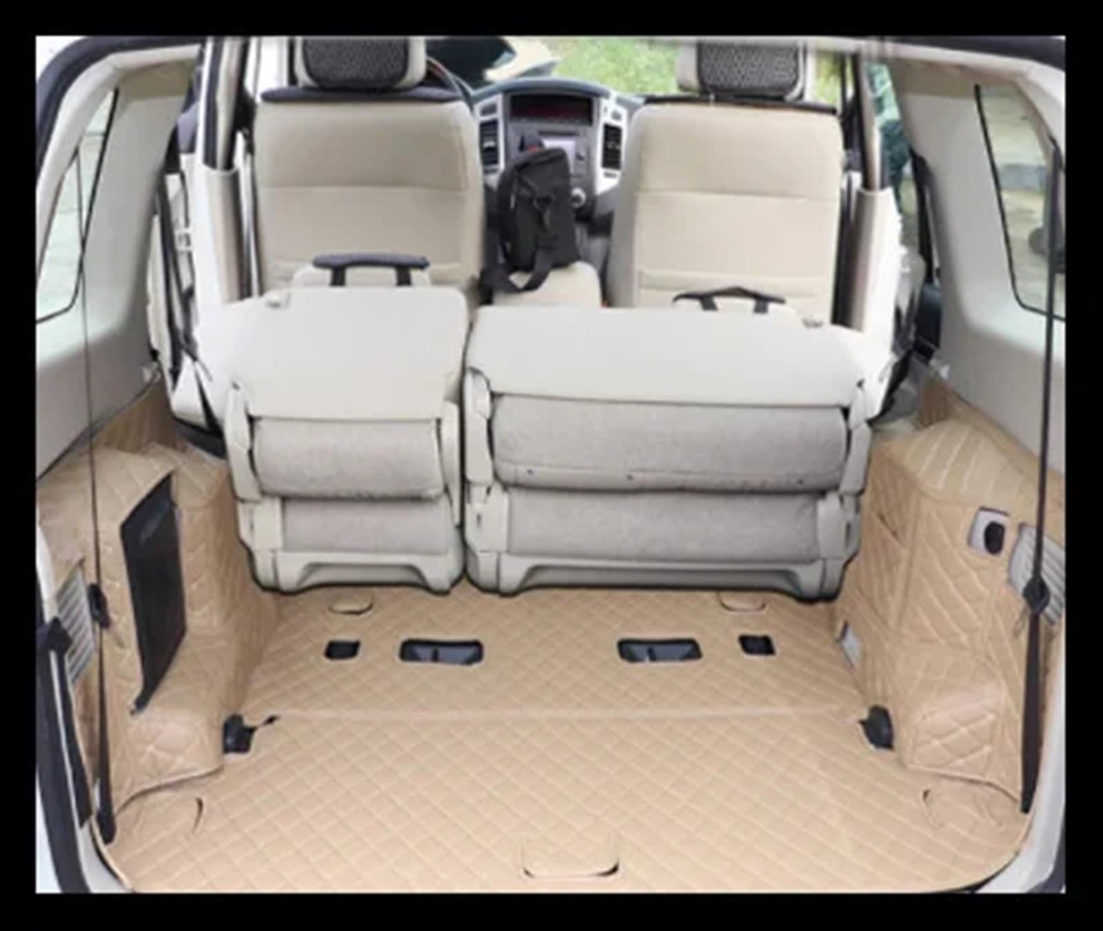 Kompatibel Mit Mitsubishi Für Pajero V97 Für V93 Für V73 2012 2013 2014 2015 2016 2017 2018 Kofferraummatten Kofferraumteppiche Autozubehör Innenausstattung Heckkofferraummatte(Beige,Size2) von VVBNIN