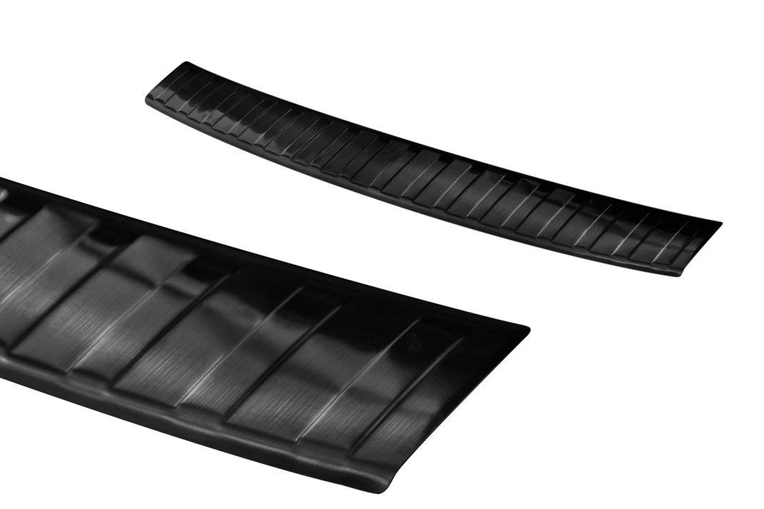 Avisa Schwarz Edelstahl Heckstoßstangenschutz kompatibel mit Volkswagen Passat 3G Variant 2014-2023 'Ribs' Avisa Schwarz Edelstahl Heckstoßstangenschutz kompatibel mit Volkswagen Passat 3G Variant 2014-2023 'Ribs' von Avisa