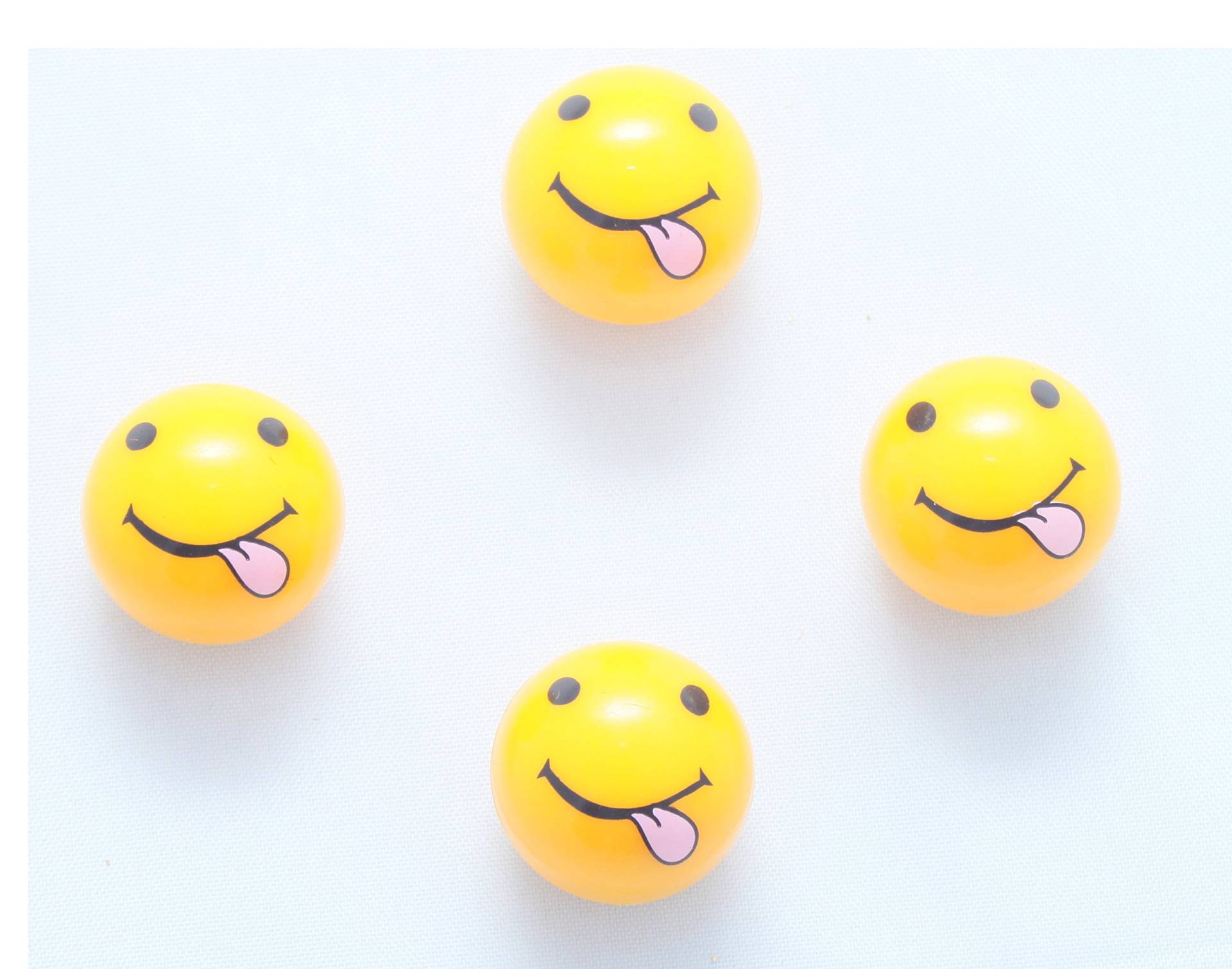 4X Ventilkappen Ball Kugel Lächelndes Gesicht streckt Zunge Raus Smile Smiling Tongue Face Gelb Yellow Ventilkappe Vsmzu 4X Ventilkappen Ball Kugel Lächelndes Gesicht streckt Zunge Raus Smile Smiling Tongue Face Gelb Yellow Ventilkappe Vsmzu von Ventilkappenkönig