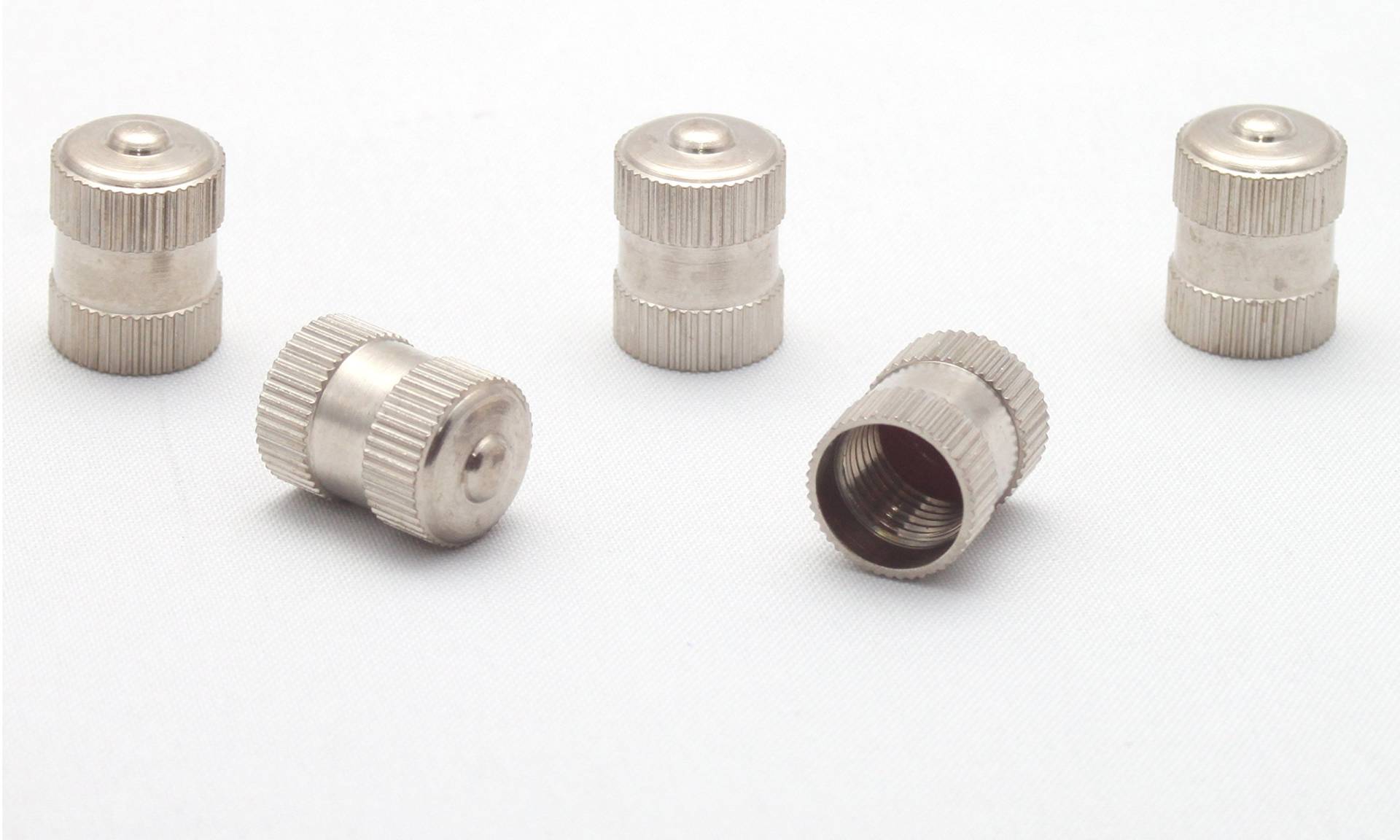 5X Ventilkappen lang leicht Riffel Metall mit Gummiring Dichtung Farbe: Silber Chrom Ventilkappe Vslr 5X Ventilkappen lang leicht Riffel Metall mit Gummiring Dichtung Farbe: Silber Chrom Ventilkappe Vslr von Ventilkappenkönig